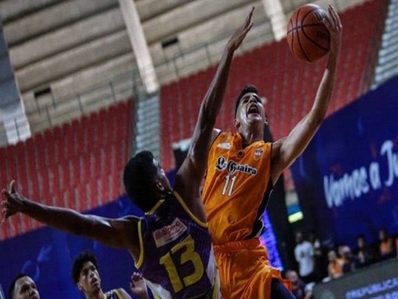 Bucaneros de La Guaira fue una aplanadora ante Brillantes de Maracaibo tras vencerlos 74-49