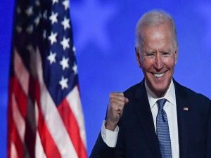 Biden considera acciones legales contra Trump