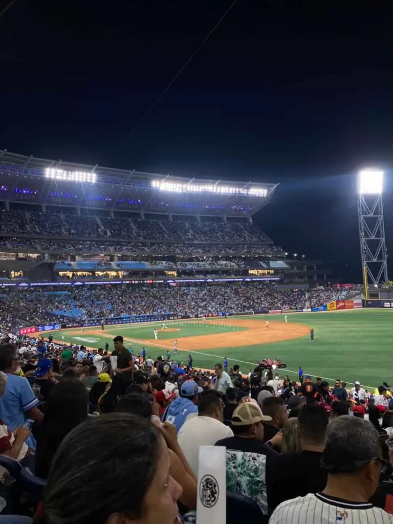 El Clásico Venezolano de Beisbol